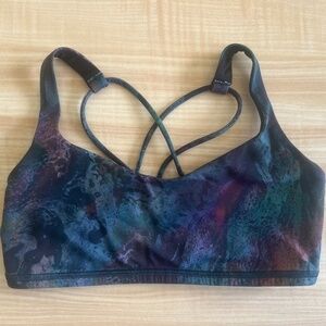 Lululemon Sports Bra Womens 4 Cosmic Shift Multi Free To Be Strappy Back Active